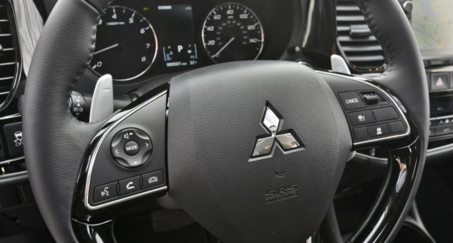 Mitsubishi обновила гибридный Outlander - «Новостной Автоблогер»